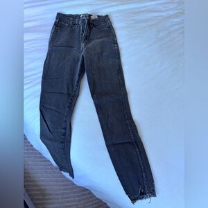 Good American Good Waist Crop jeans